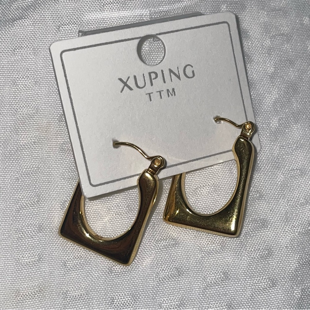 Ping Gold Square Hoop Earrings
